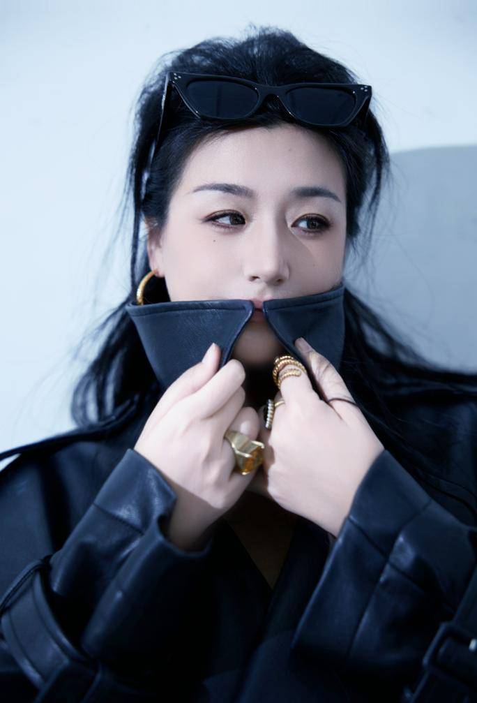 從《超級演說家》到《中國企業(yè)家年度峰會》 譚倩倩的品牌營銷策略解析